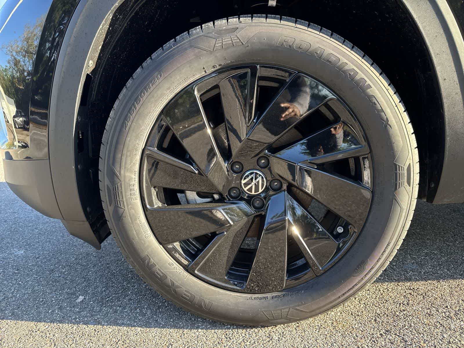 Thumbnail: 2026 Volkswagen Atlas - 12