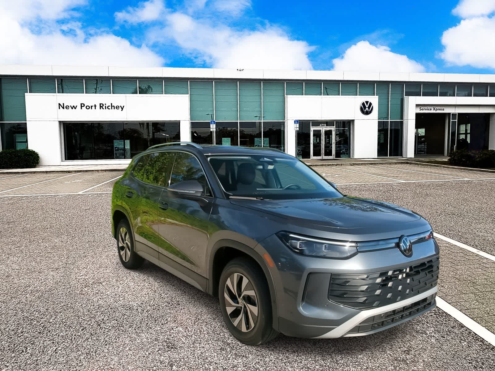 Thumbnail: 2025 Volkswagen Tiguan - 2