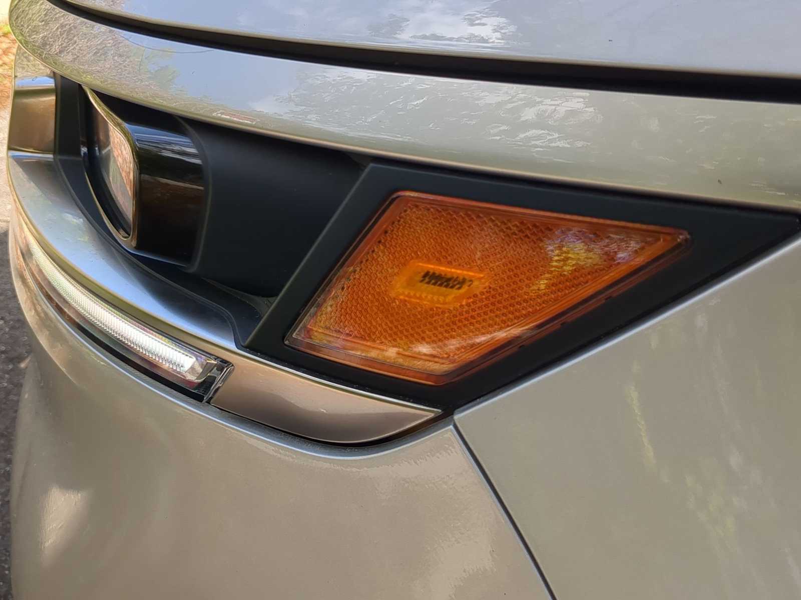 Thumbnail: 2023 Kia Carnival - 11