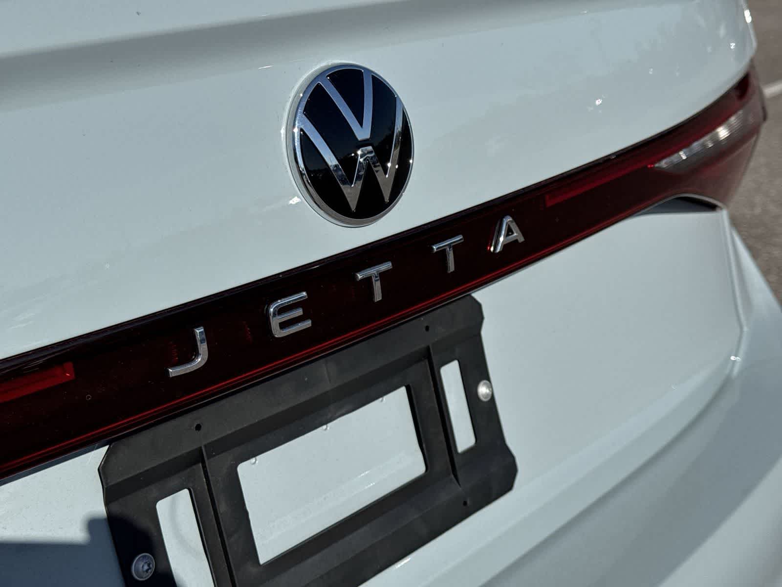 Thumbnail: 2026 Volkswagen Jetta - 12