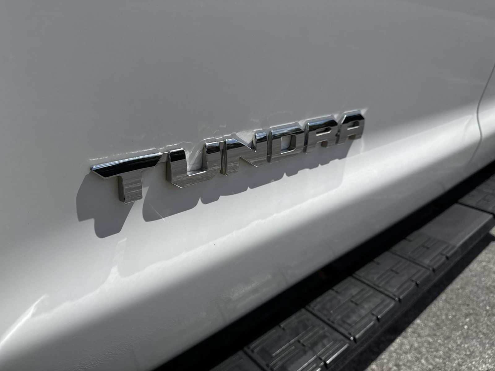 Thumbnail: 2020 Toyota Tundra - 12