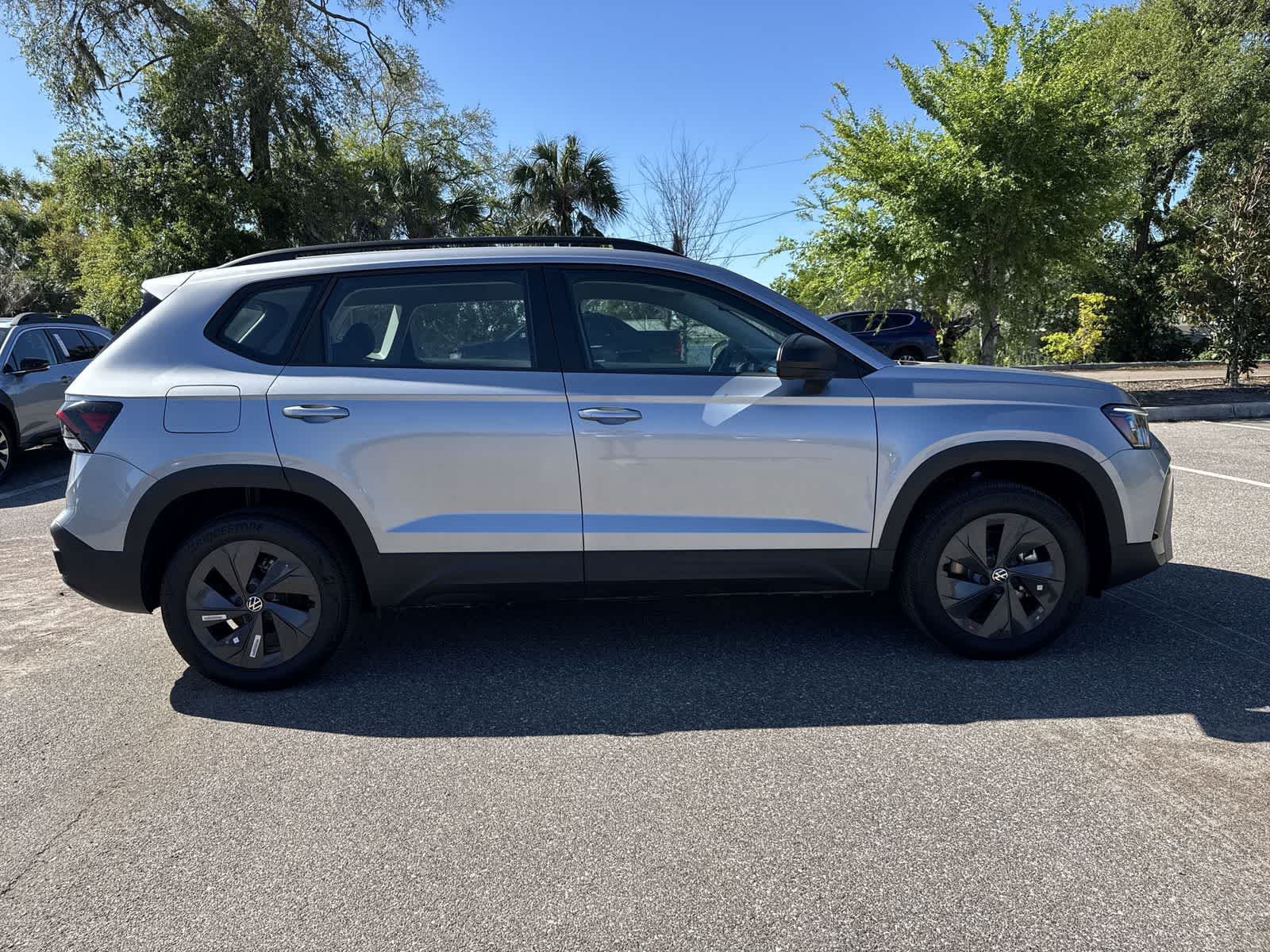 Thumbnail: 2026 Volkswagen Taos - 7