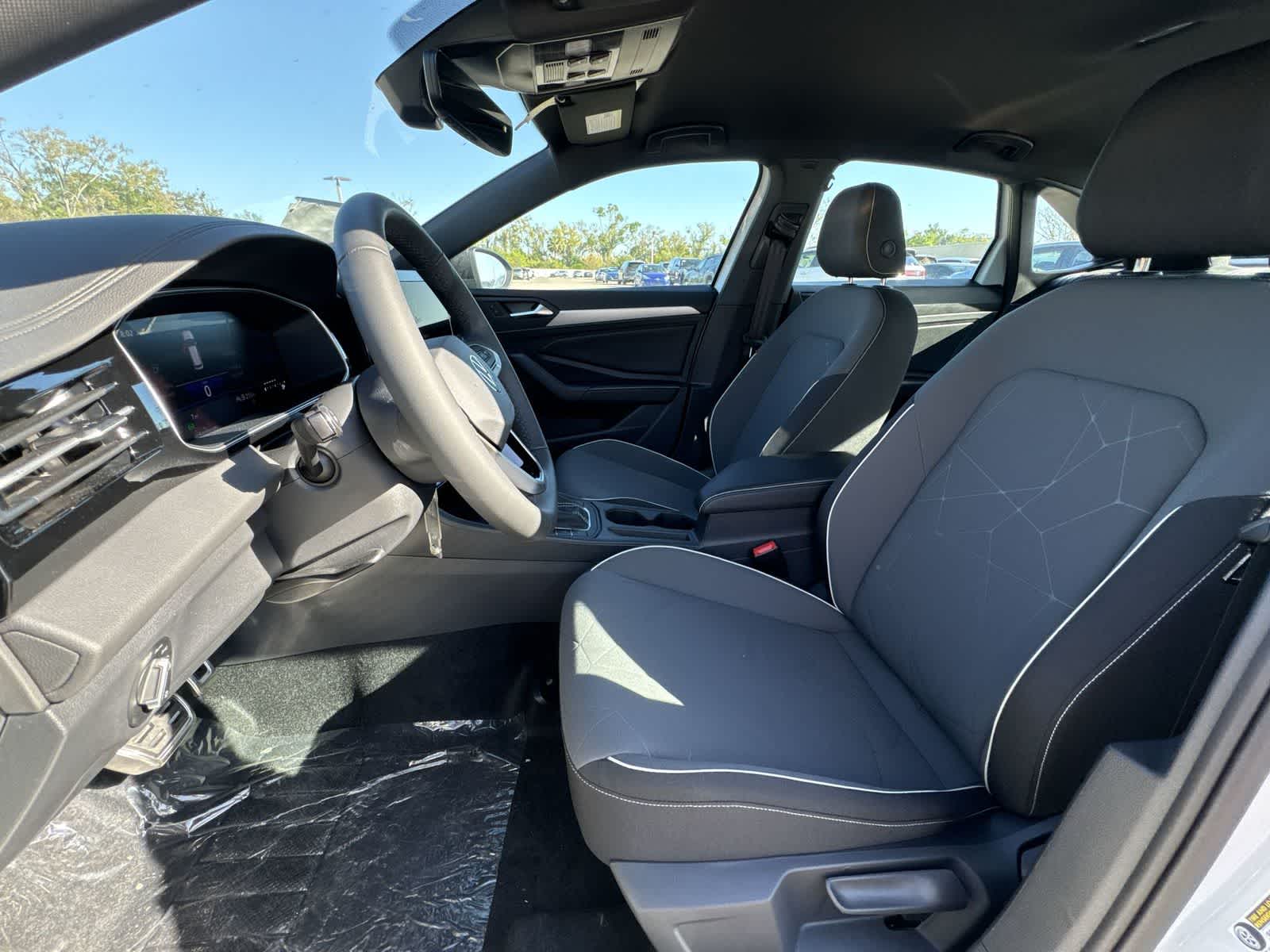 Thumbnail: 2026 Volkswagen Jetta - 15