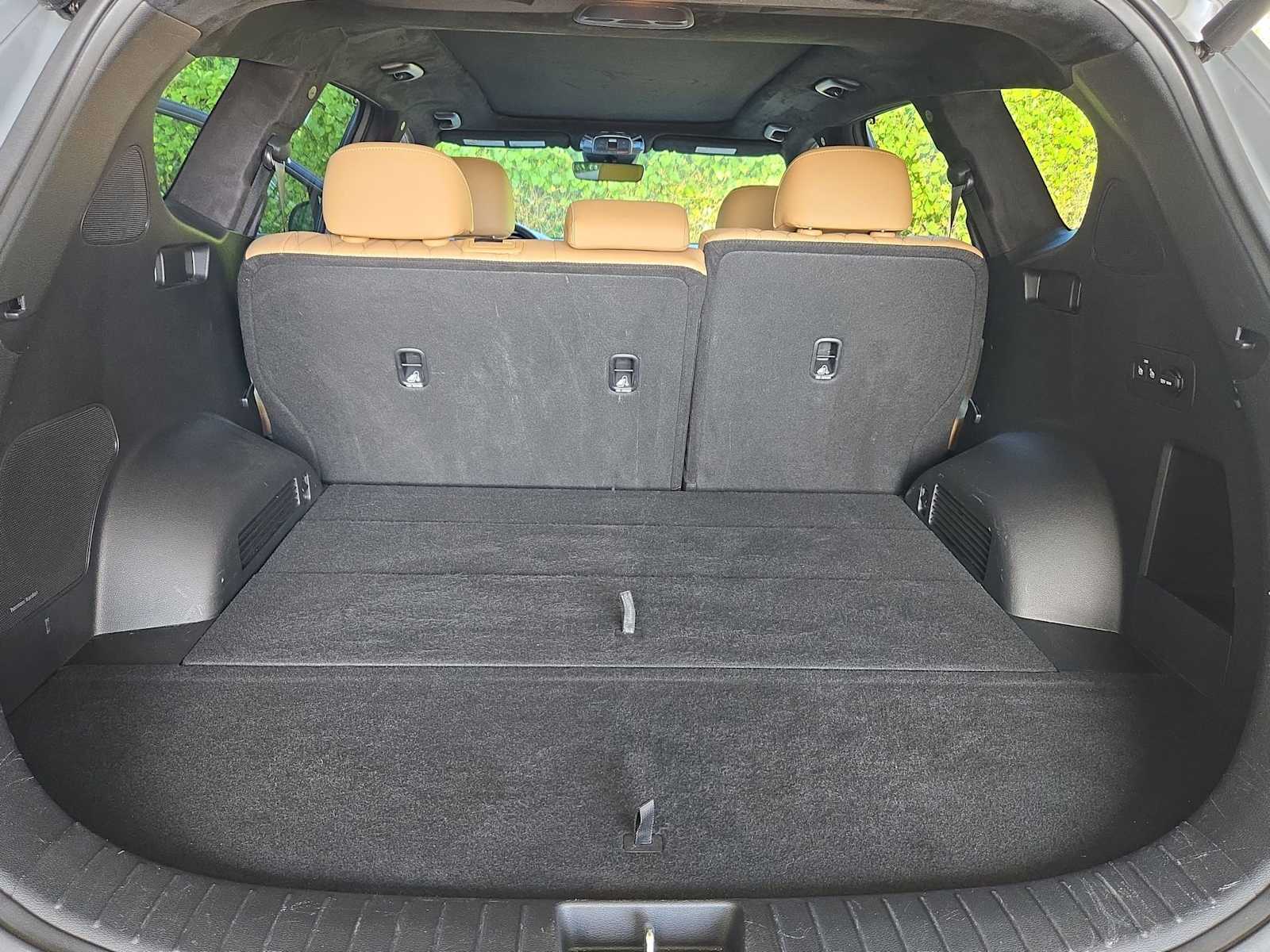 Thumbnail: 2023 Hyundai Santa Fe - 37