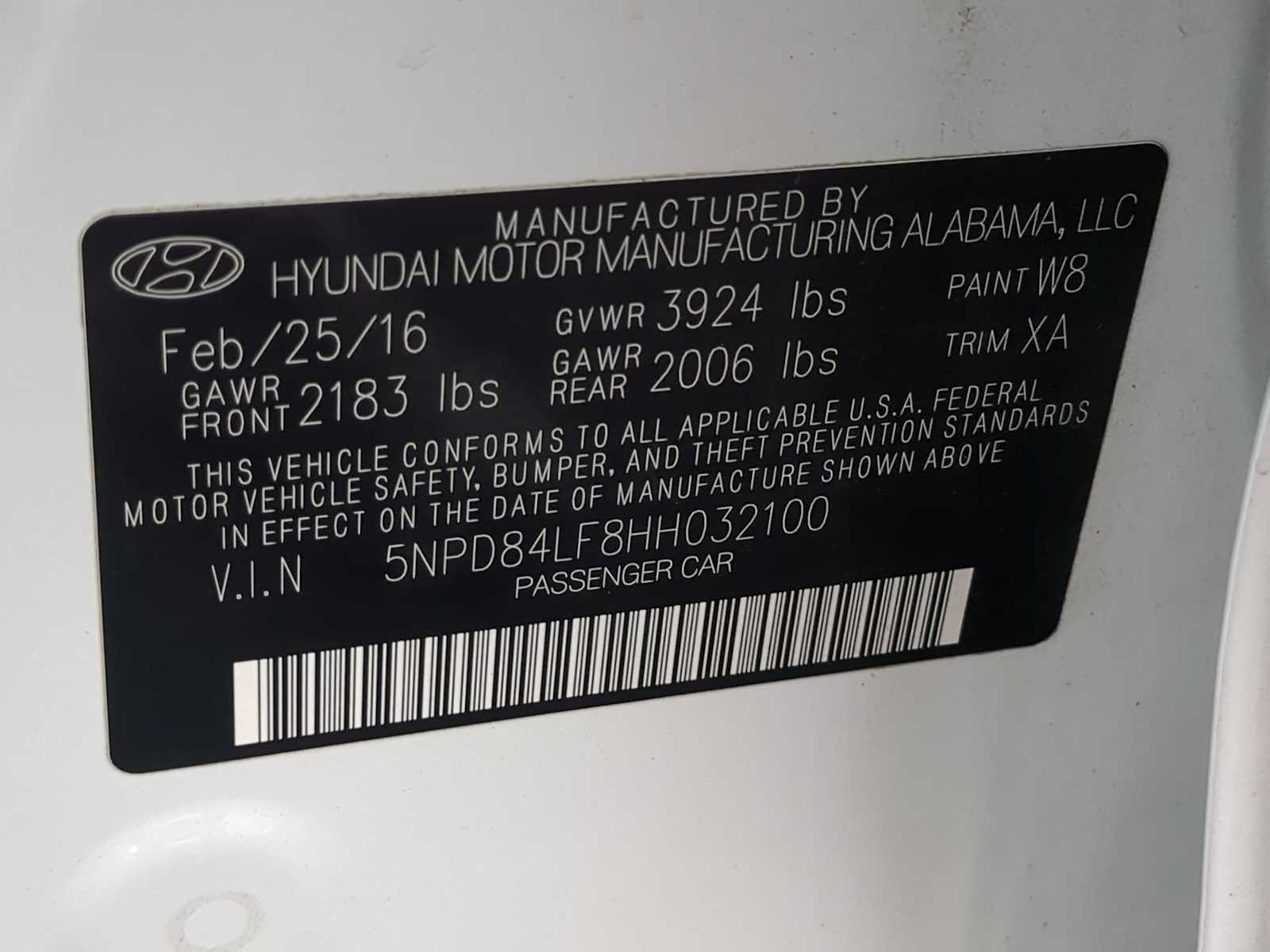 Thumbnail: 2017 Hyundai Elantra - 33