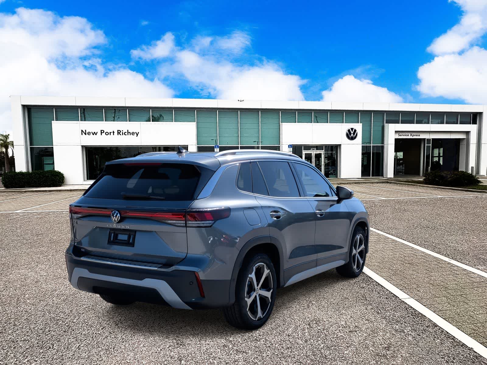 Thumbnail: 2026 Volkswagen Tiguan - 8