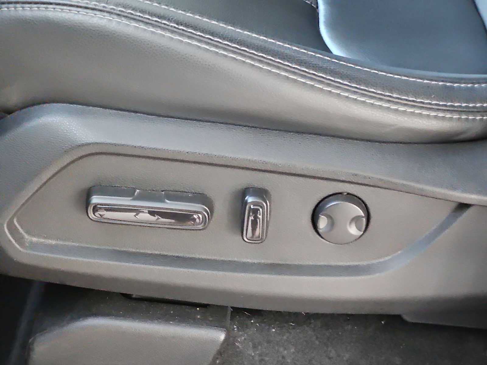 Thumbnail: 2025 Honda Pilot - 17