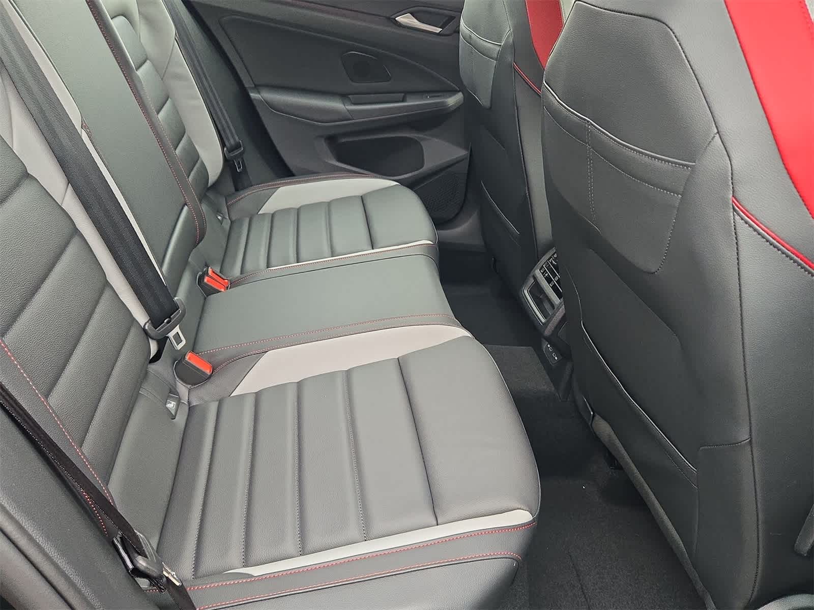 Thumbnail: 2026 Volkswagen Golf - 21