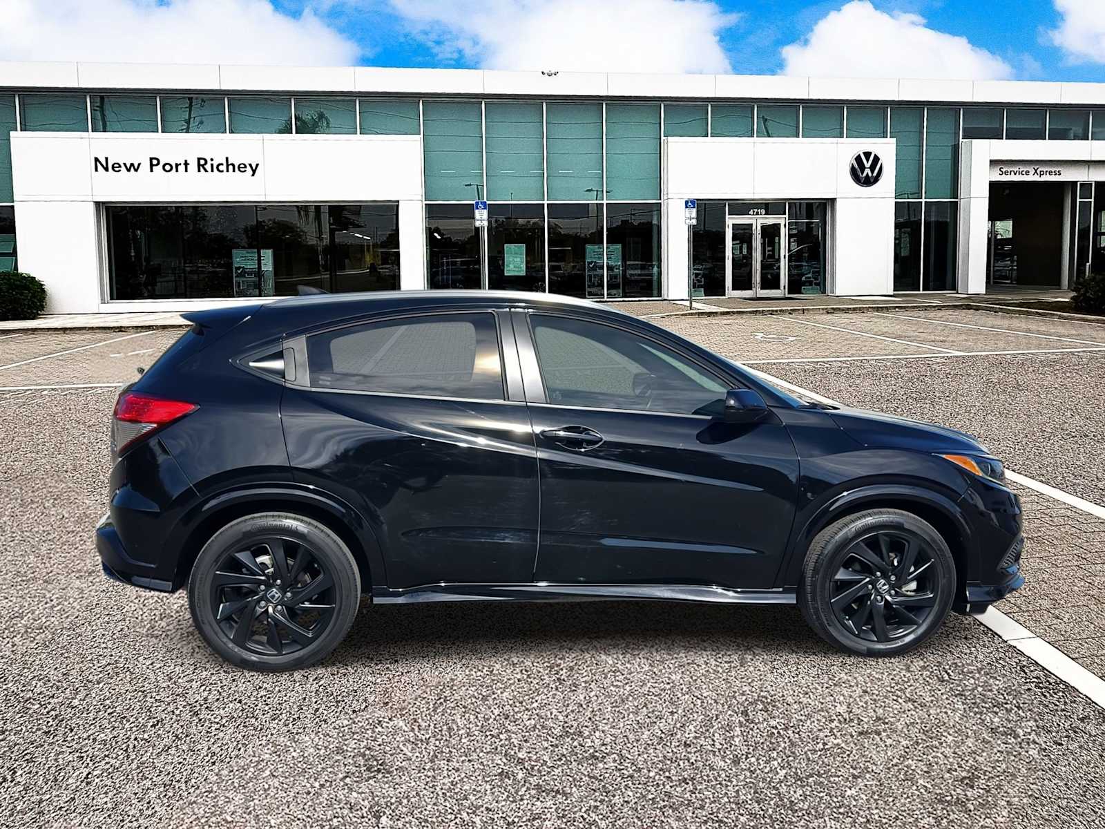 Thumbnail: 2022 Honda HR-V - 9