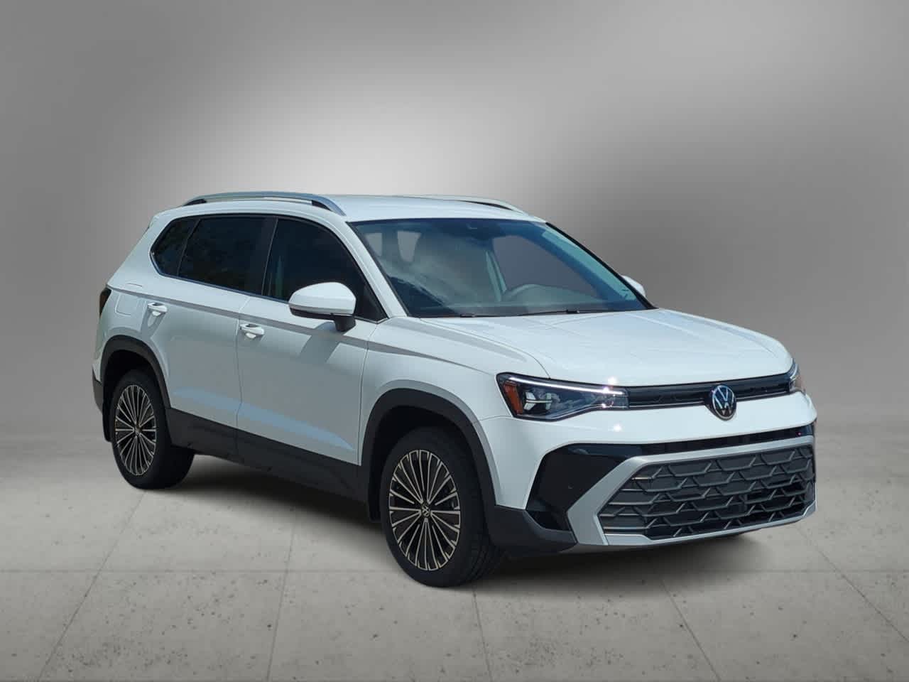 Thumbnail: 2025 Volkswagen Taos - 2