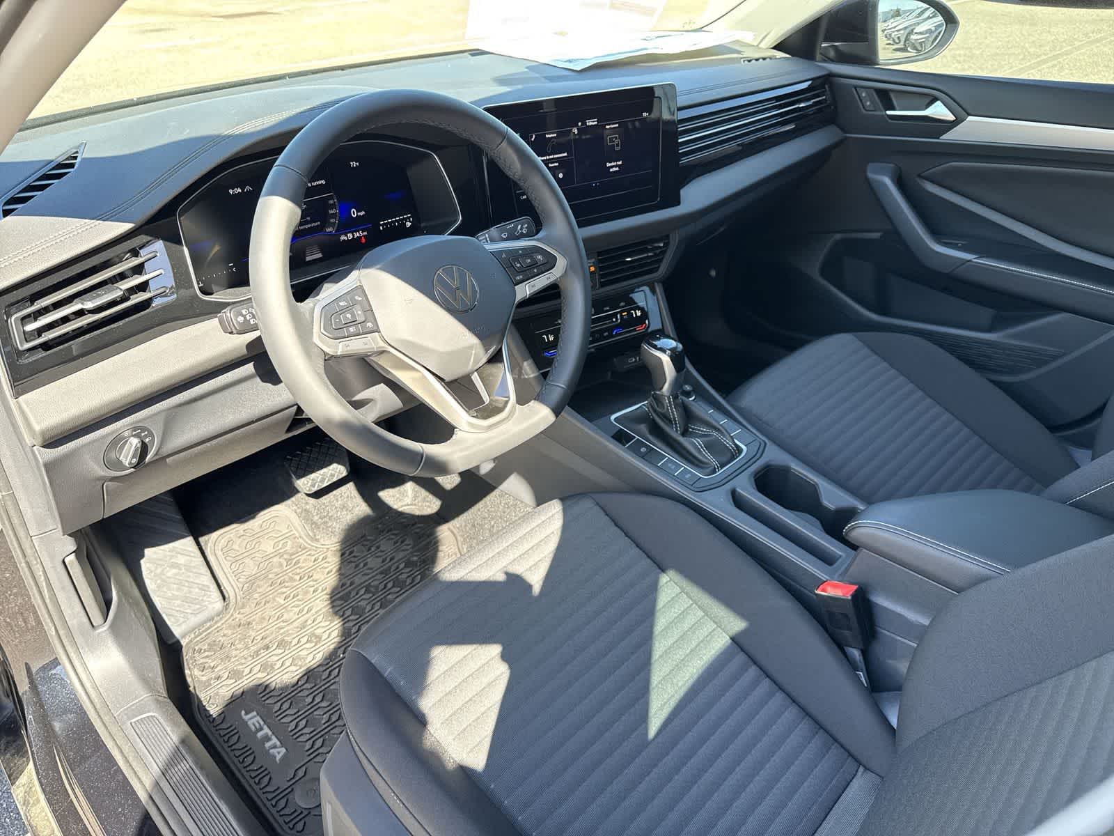 Thumbnail: 2026 Volkswagen Jetta - 2