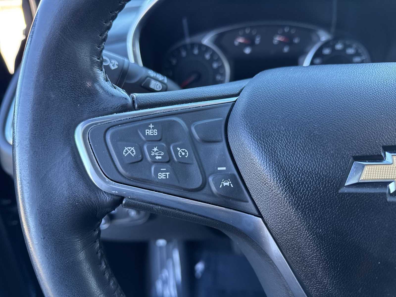 Thumbnail: 2020 Chevrolet Equinox - 24