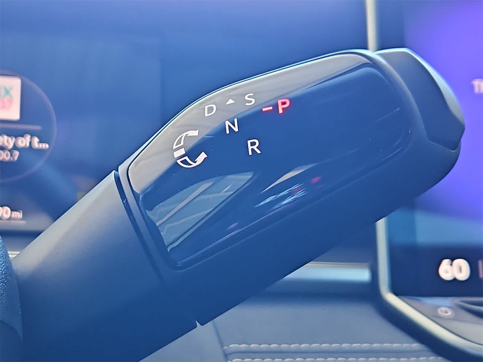 Thumbnail: 2025 Volkswagen Tiguan - 35