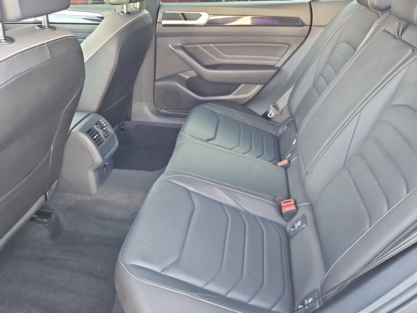 Thumbnail: 2022 Volkswagen Arteon - 20