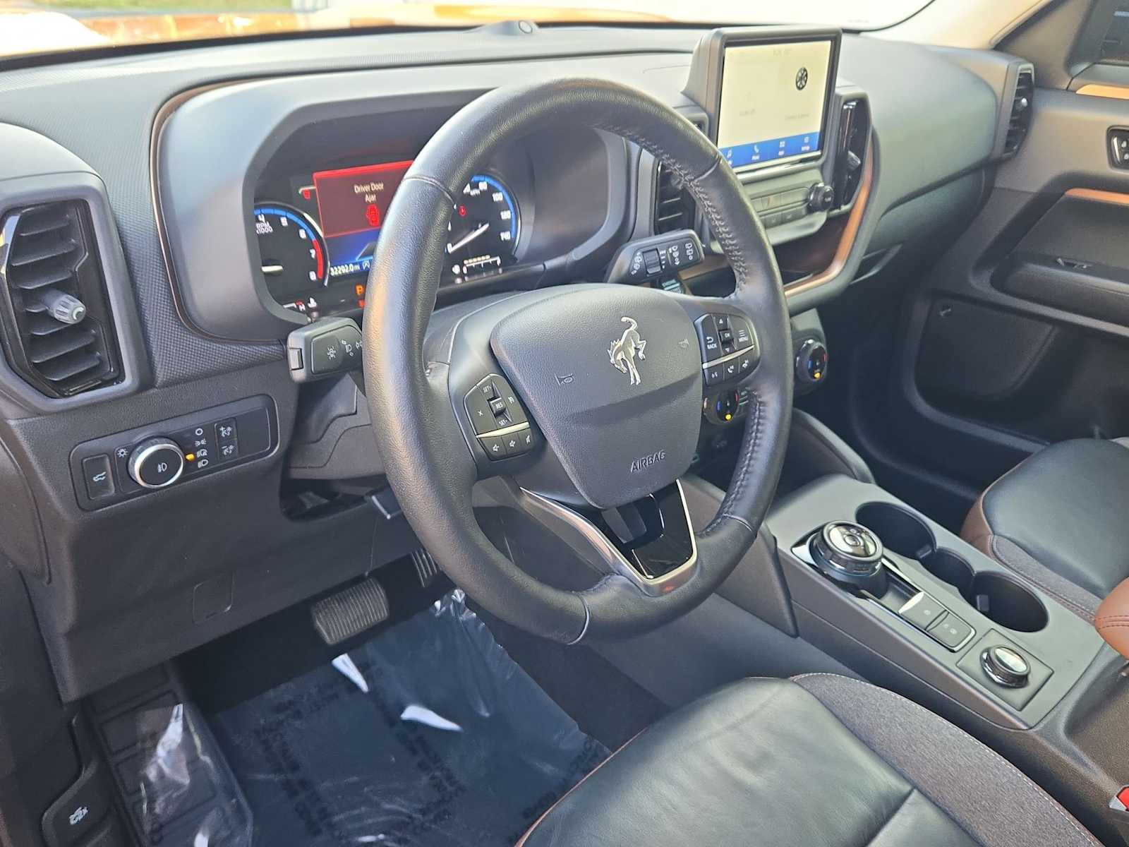 Thumbnail: 2022 Ford Bronco Sport - 10