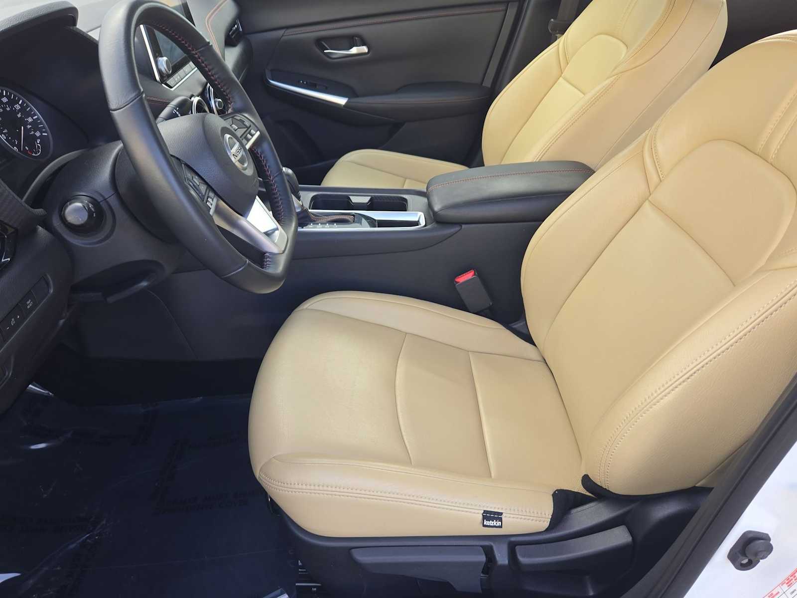 Thumbnail: 2023 Nissan Sentra - 17