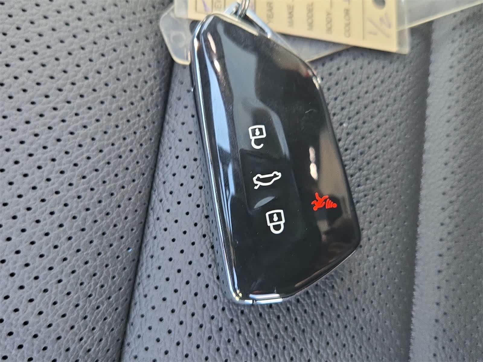 Thumbnail: 2026 Volkswagen Golf - 34