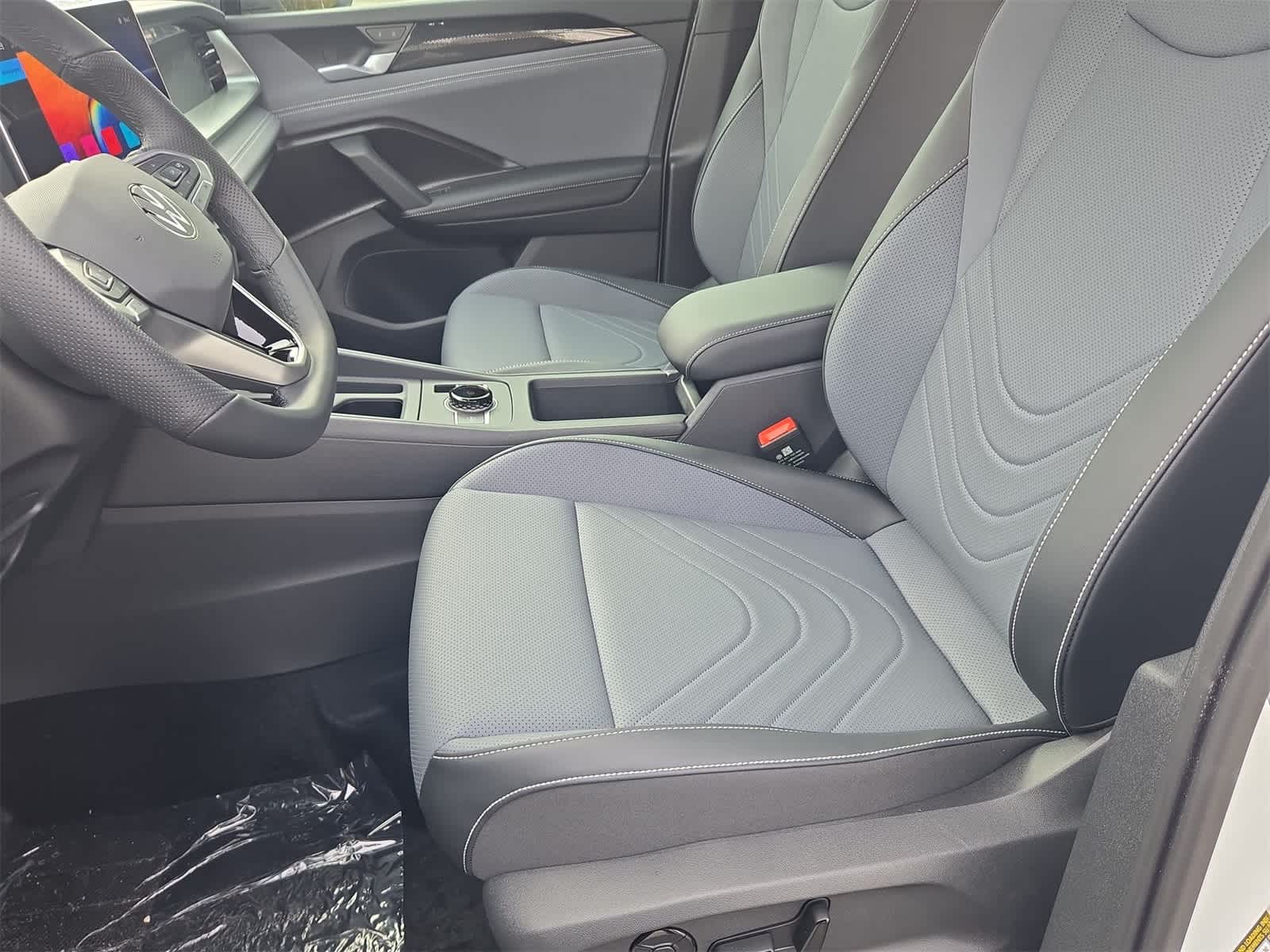 Thumbnail: 2026 Volkswagen Tiguan - 17