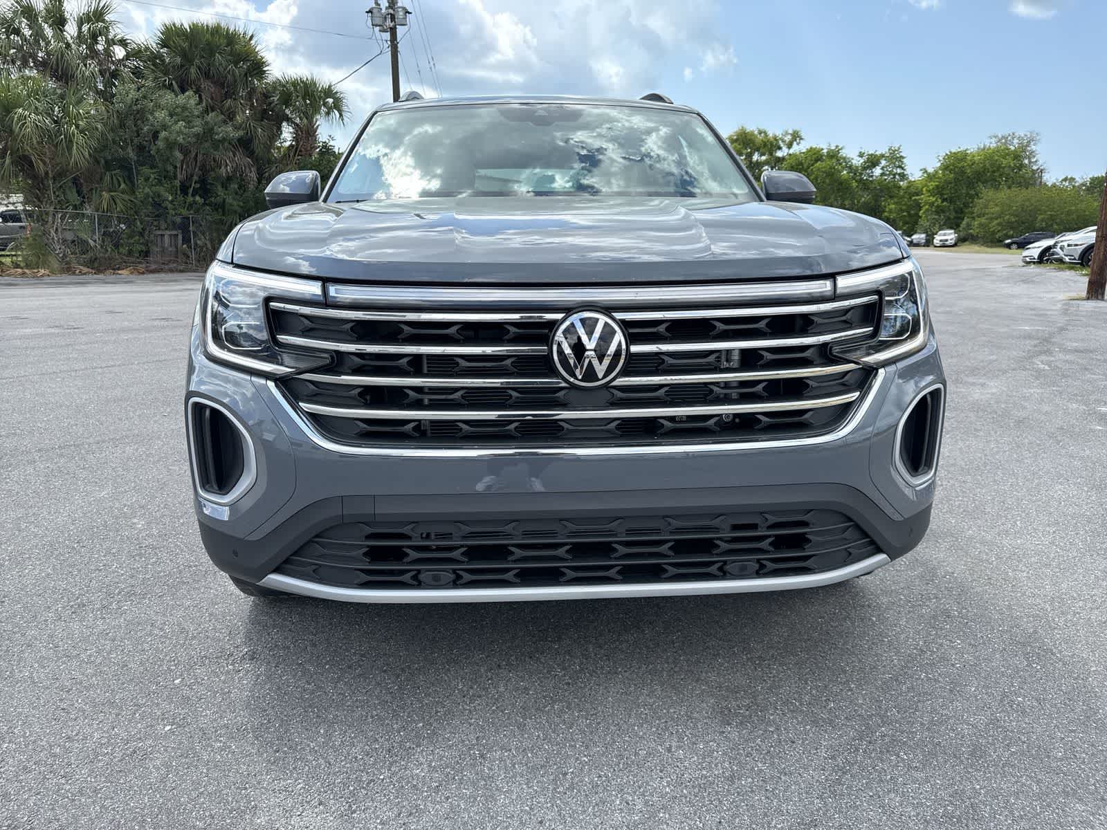 Thumbnail: 2026 Volkswagen Atlas - 9