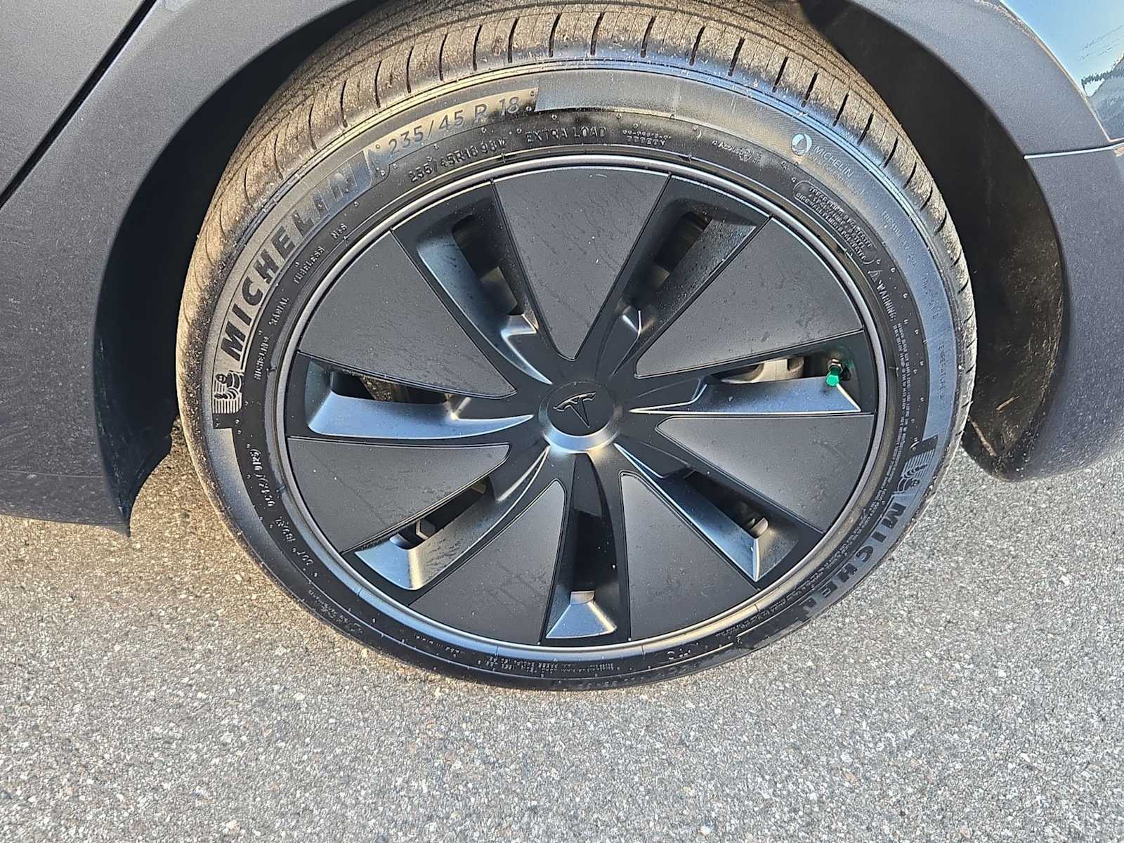 Thumbnail: 2025 Tesla Model 3 - 13