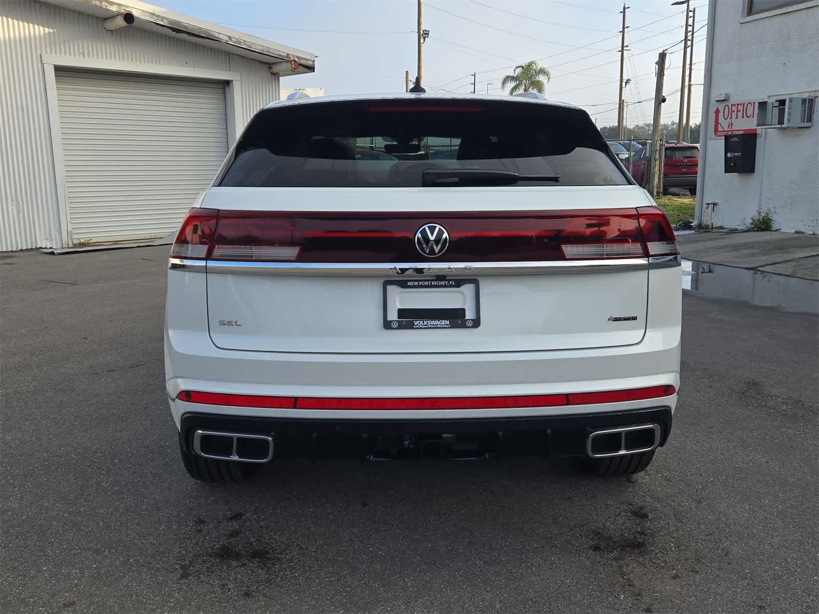 Thumbnail: 2026 Volkswagen Atlas - 13