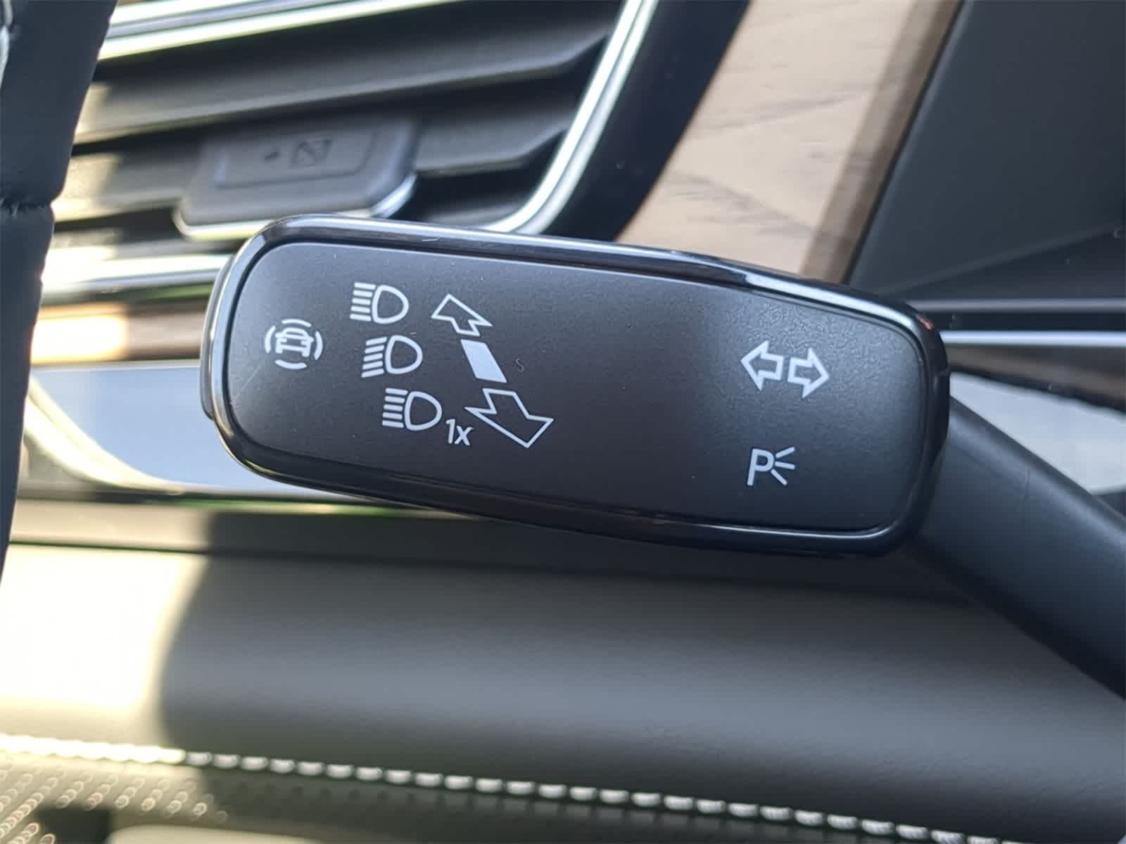 Thumbnail: 2026 Volkswagen Atlas - 28