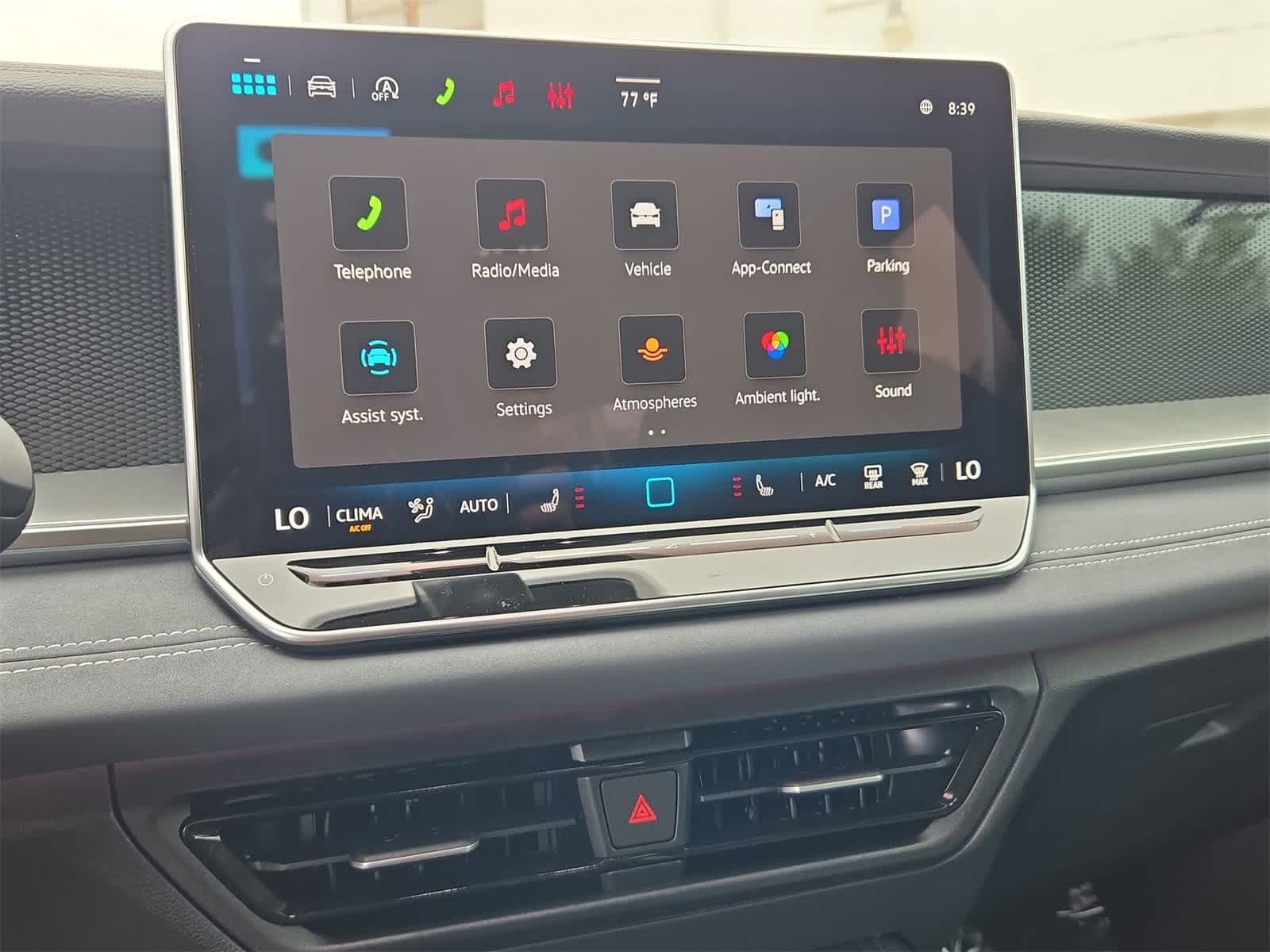 Thumbnail: 2026 Volkswagen Tiguan - 27