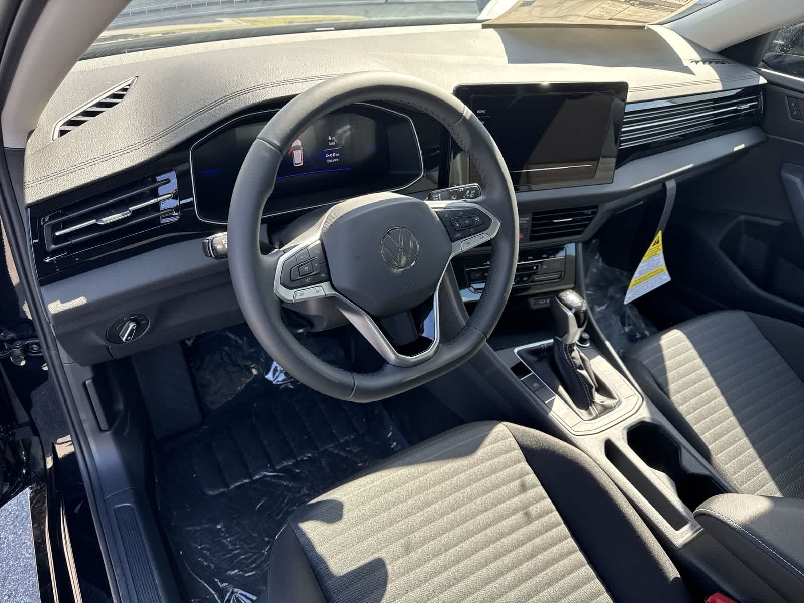 Thumbnail: 2026 Volkswagen Jetta - 2