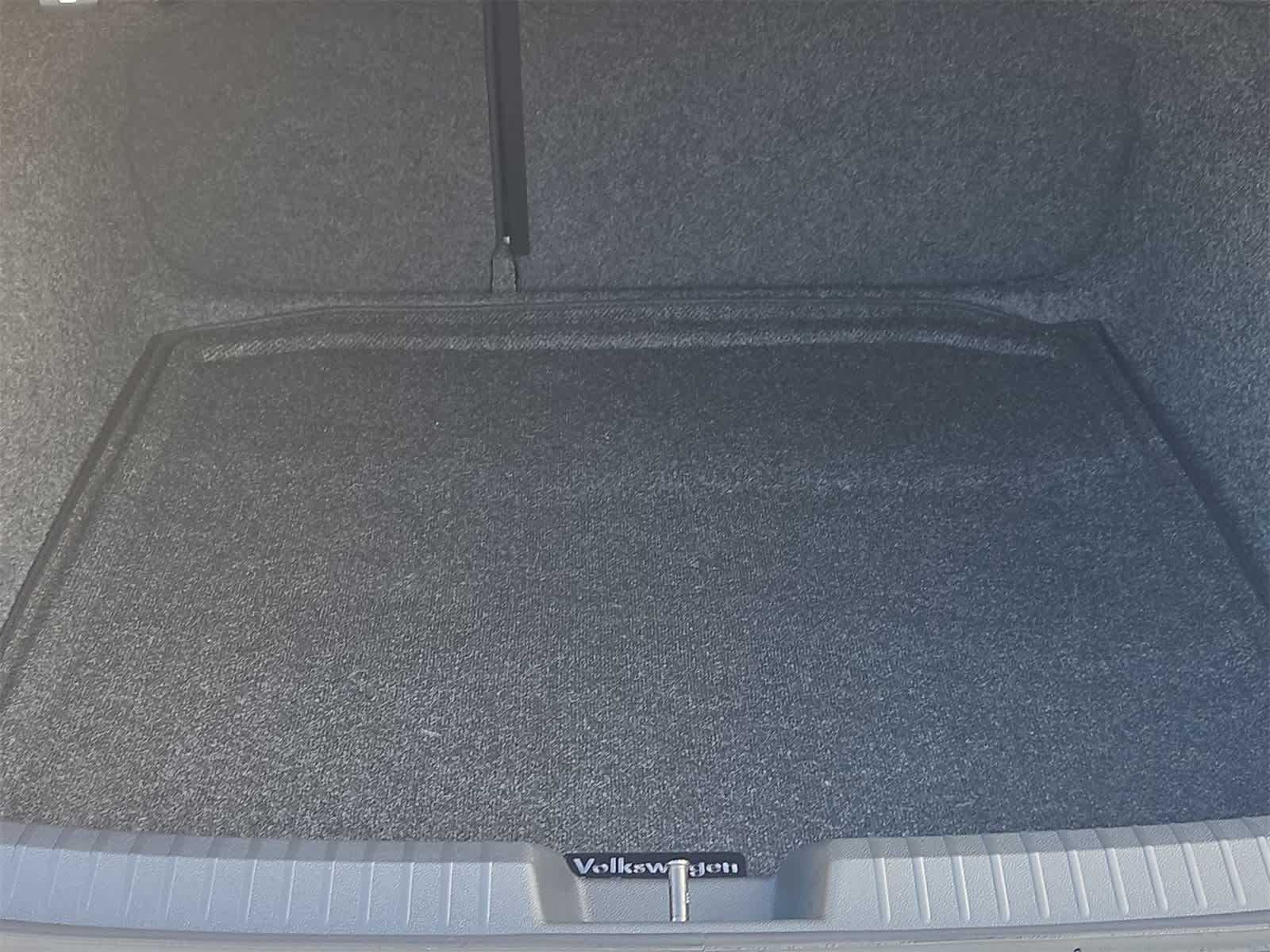 Thumbnail: 2026 Volkswagen Jetta - 31