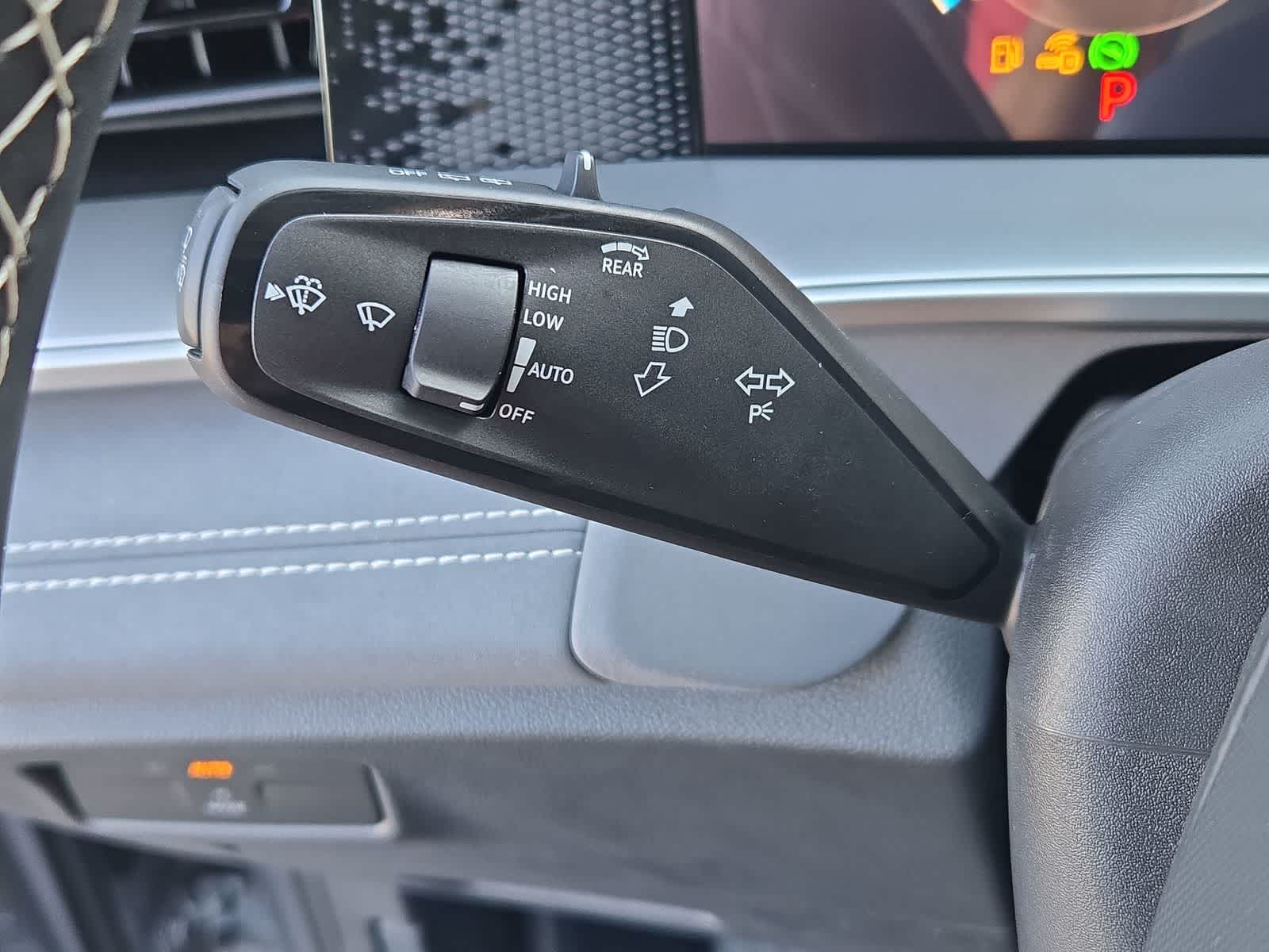 Thumbnail: 2025 Volkswagen Tiguan - 26