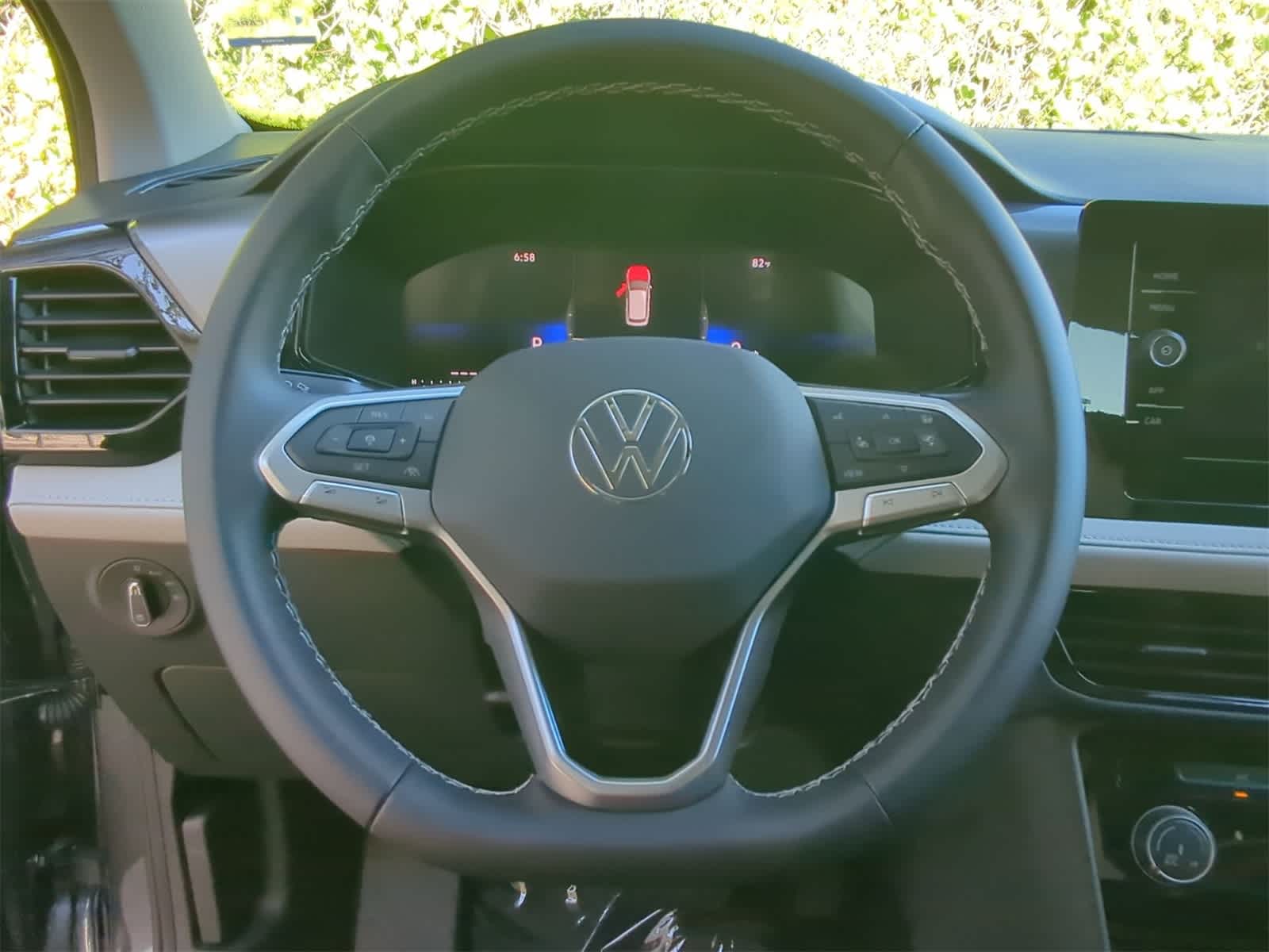 Thumbnail: 2025 Volkswagen Taos - 21