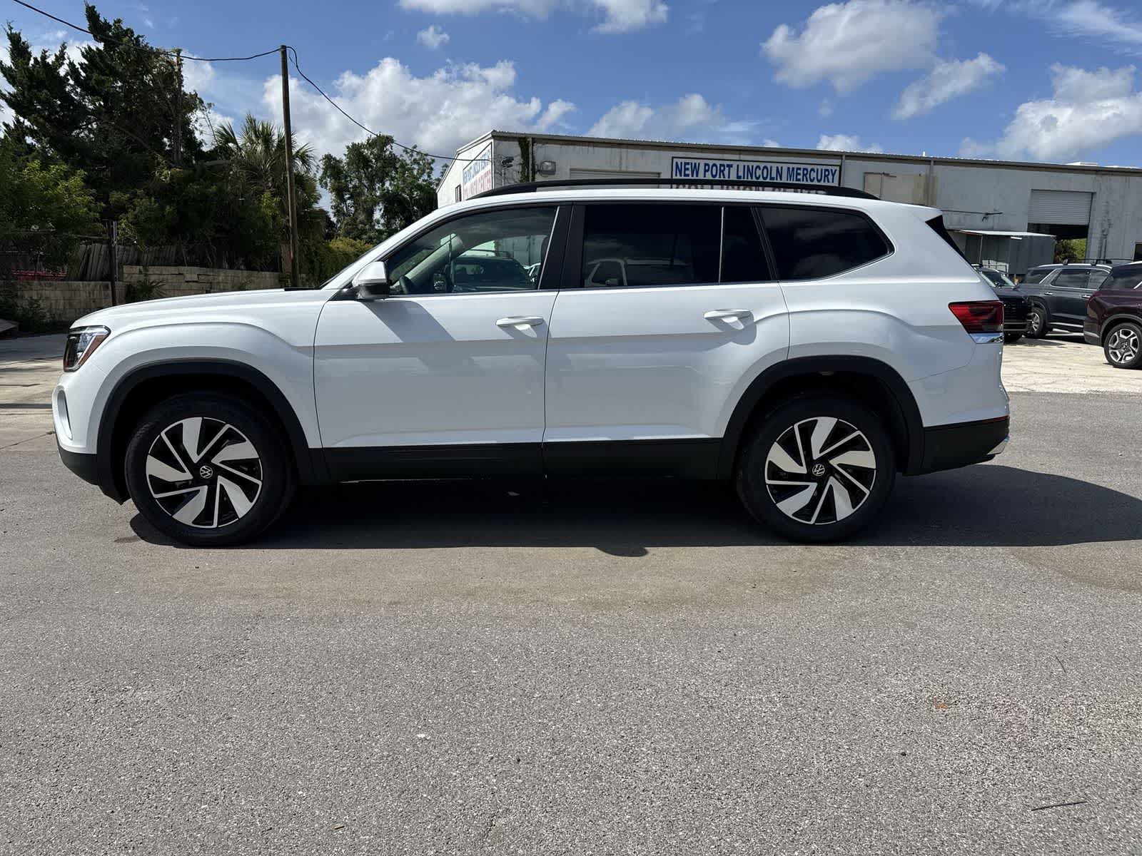Thumbnail: 2026 Volkswagen Atlas - 3