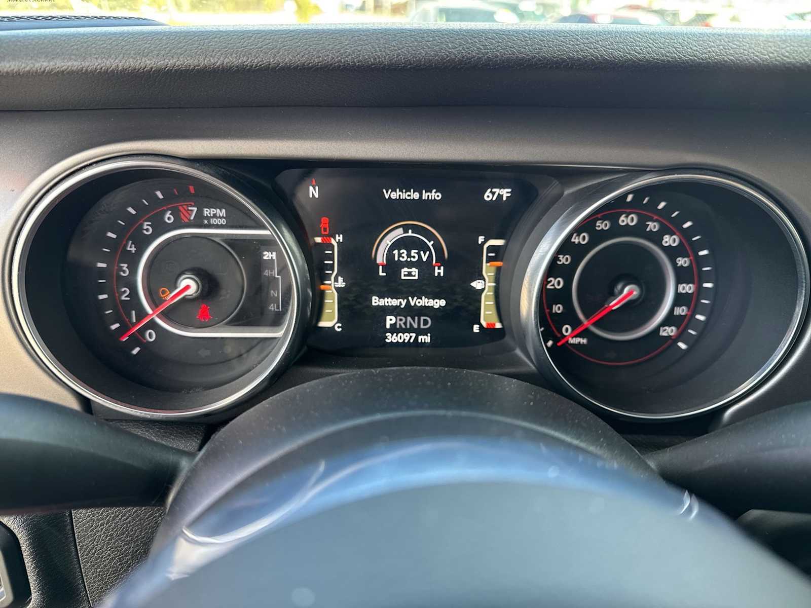 Thumbnail: 2020 Jeep Gladiator - 31