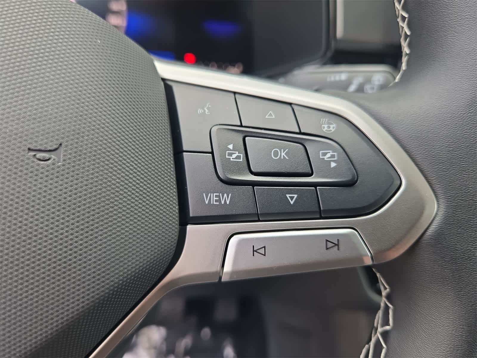 Thumbnail: 2025 Volkswagen Taos - 24