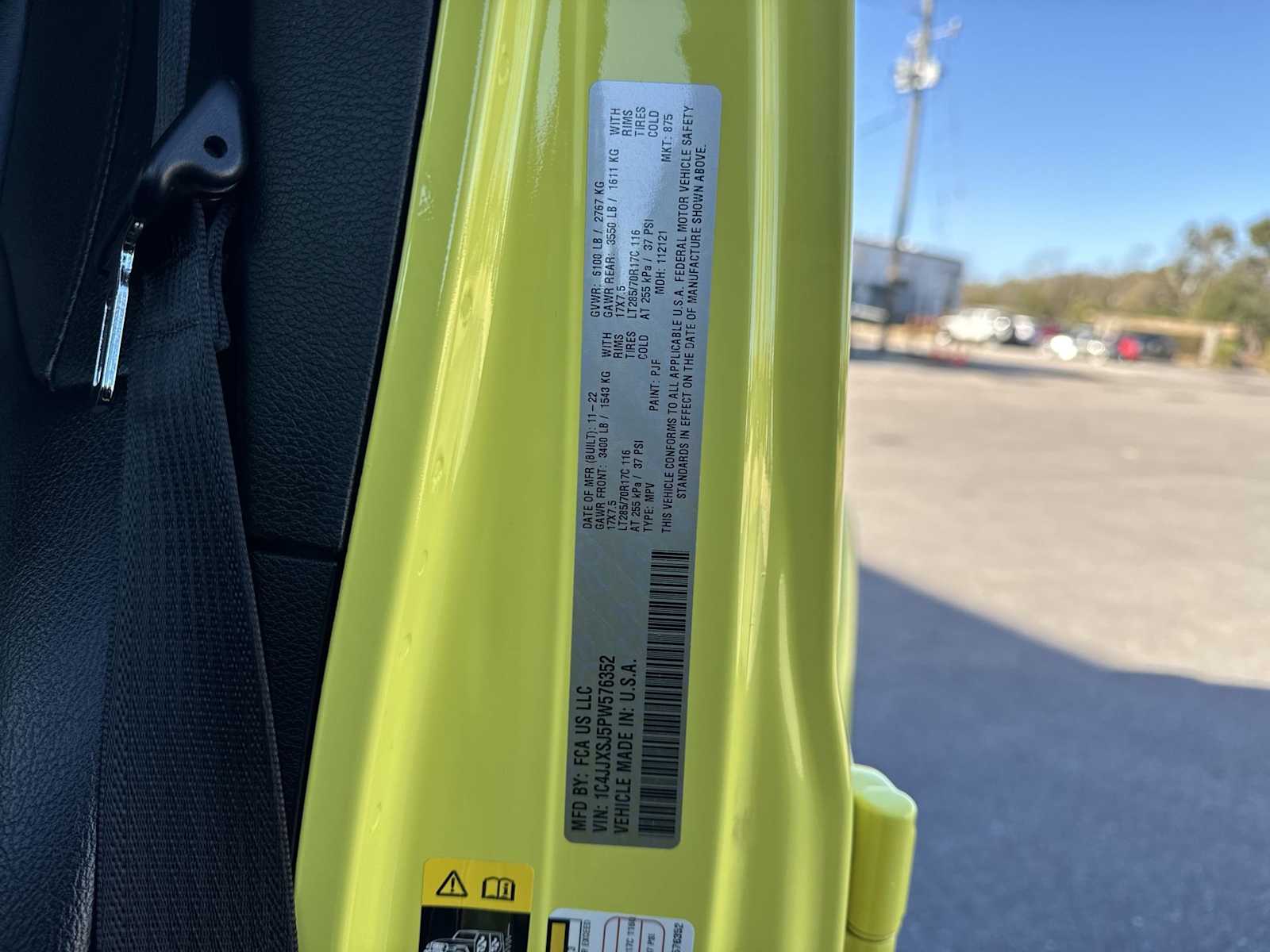 Thumbnail: 2023 Jeep Wrangler - 35