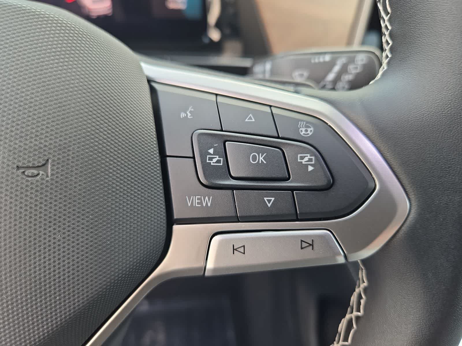 Thumbnail: 2026 Volkswagen Atlas - 24