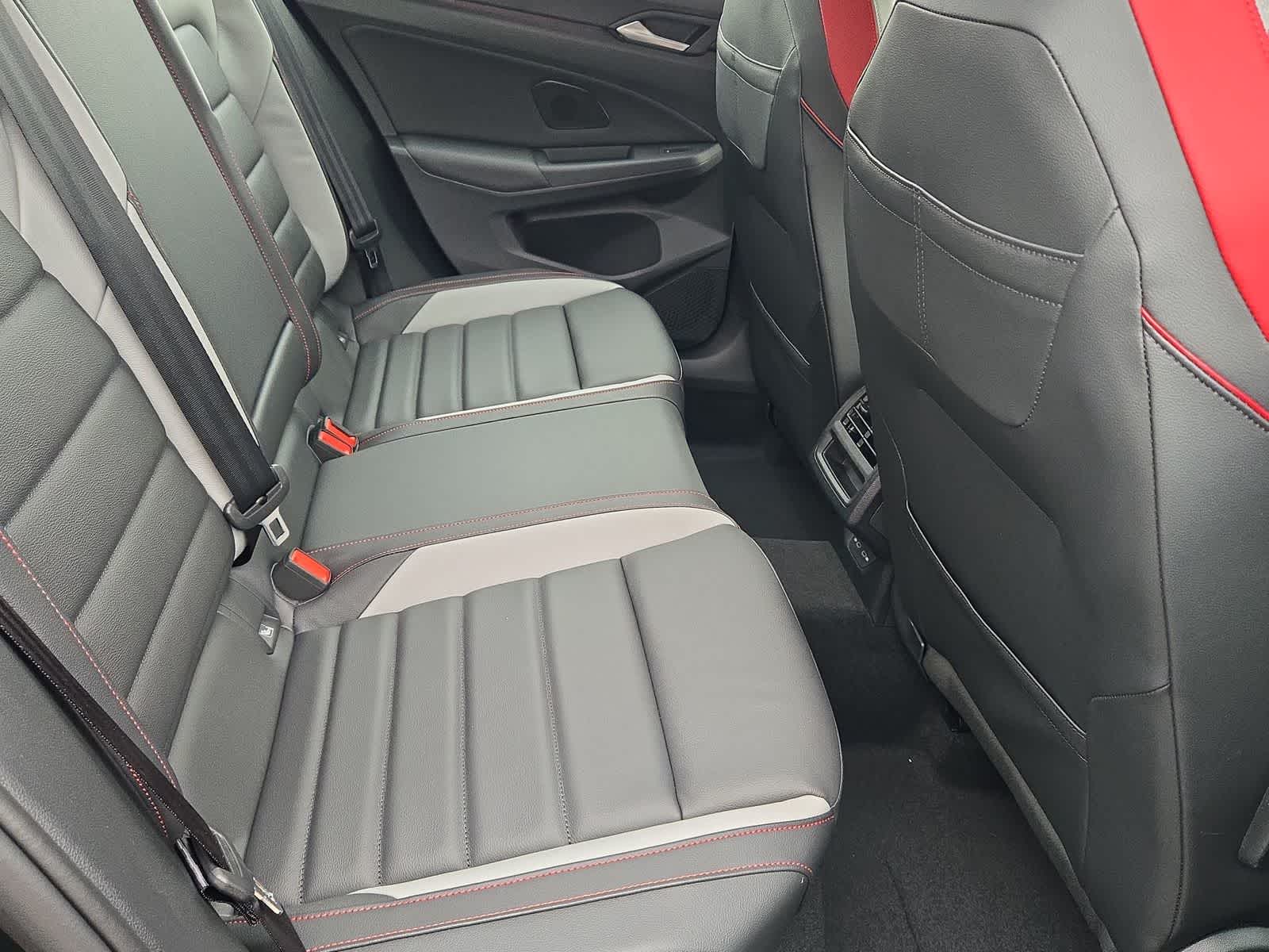 Thumbnail: 2026 Volkswagen Golf - 21