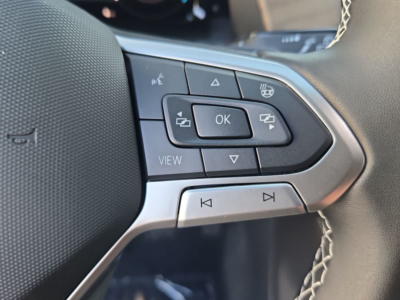 Thumbnail: 2026 Volkswagen Atlas - 25