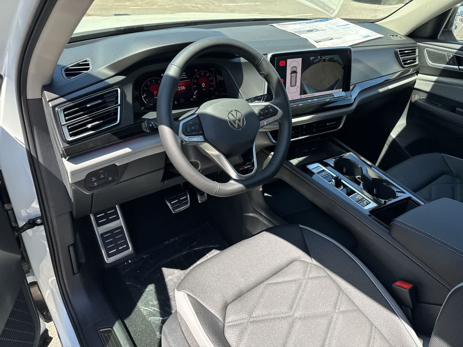 Thumbnail: 2026 Volkswagen Atlas - 2