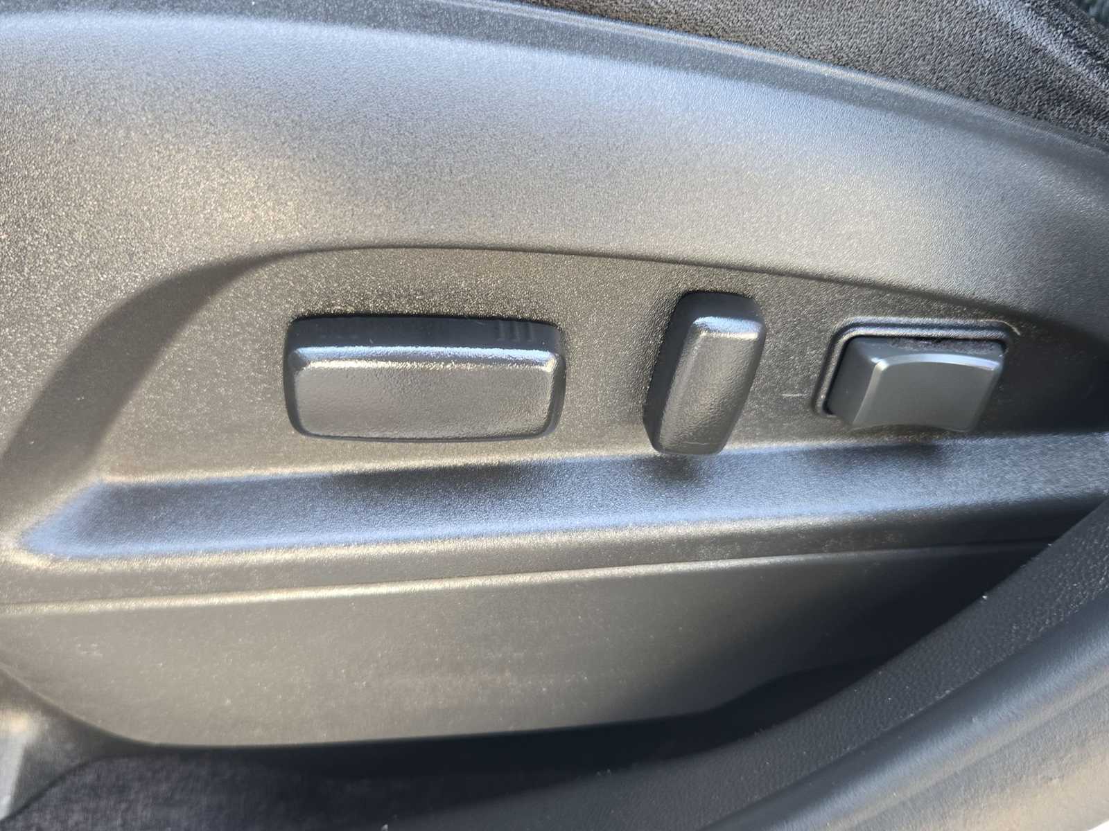 Thumbnail: 2016 Chevrolet Equinox - 18