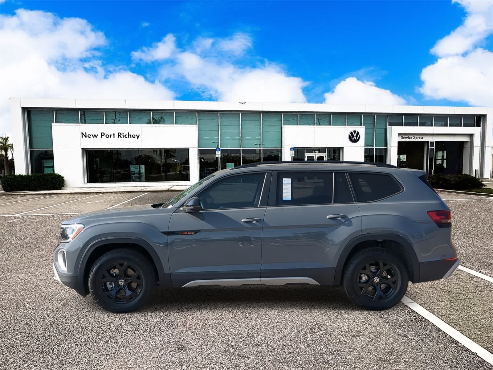 Thumbnail: 2025 Volkswagen Atlas - 5