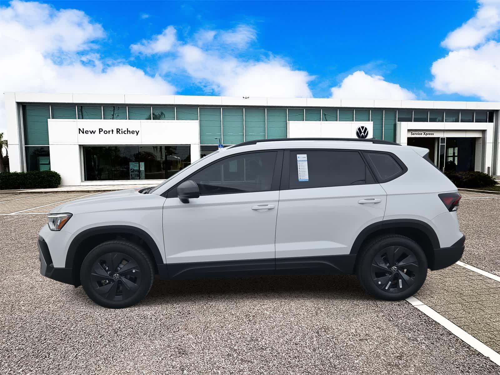 Thumbnail: 2025 Volkswagen Taos - 5