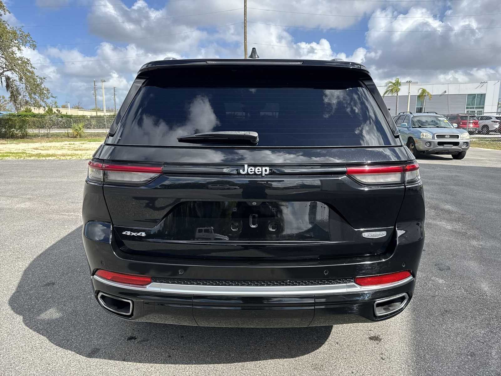 Thumbnail: 2022 Jeep Grand Cherokee - 5