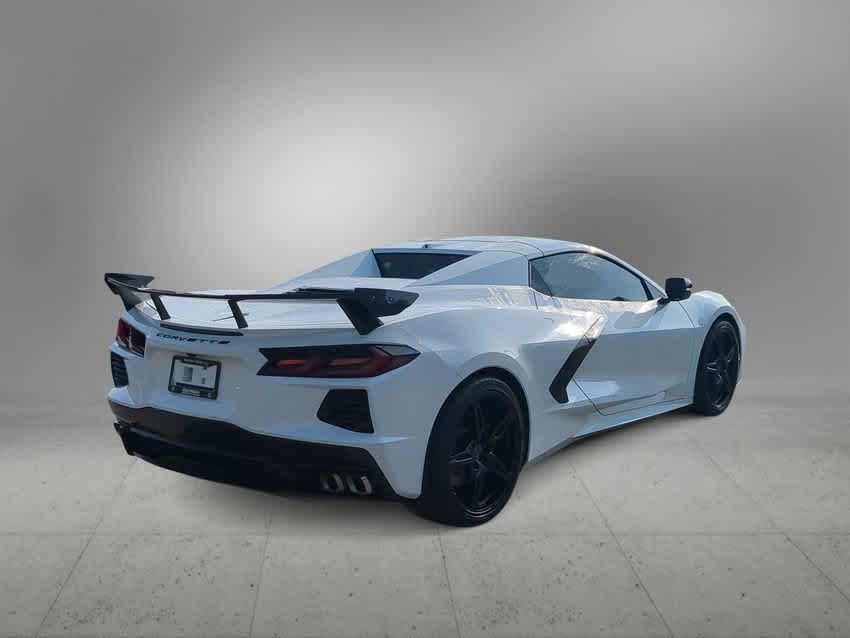 2023 Chevrolet Corvette Stingray 8
