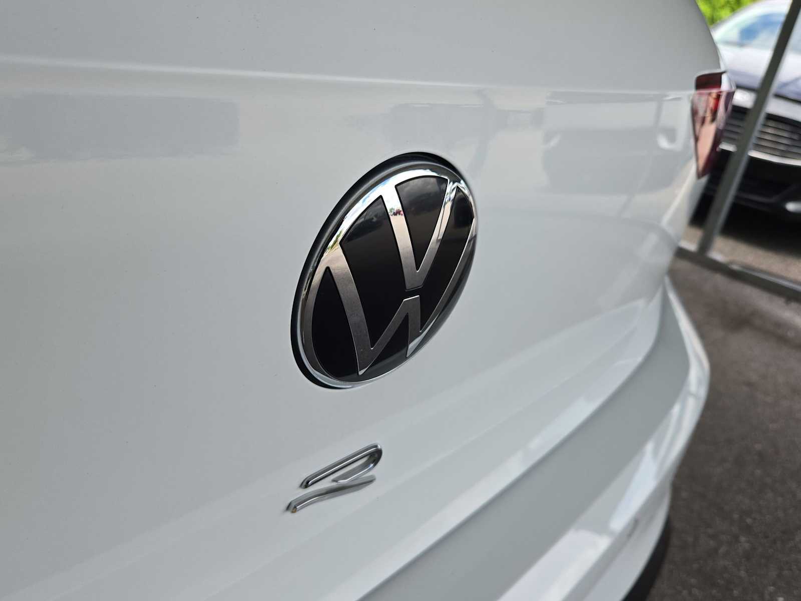 Thumbnail: 2022 Volkswagen Golf - 12