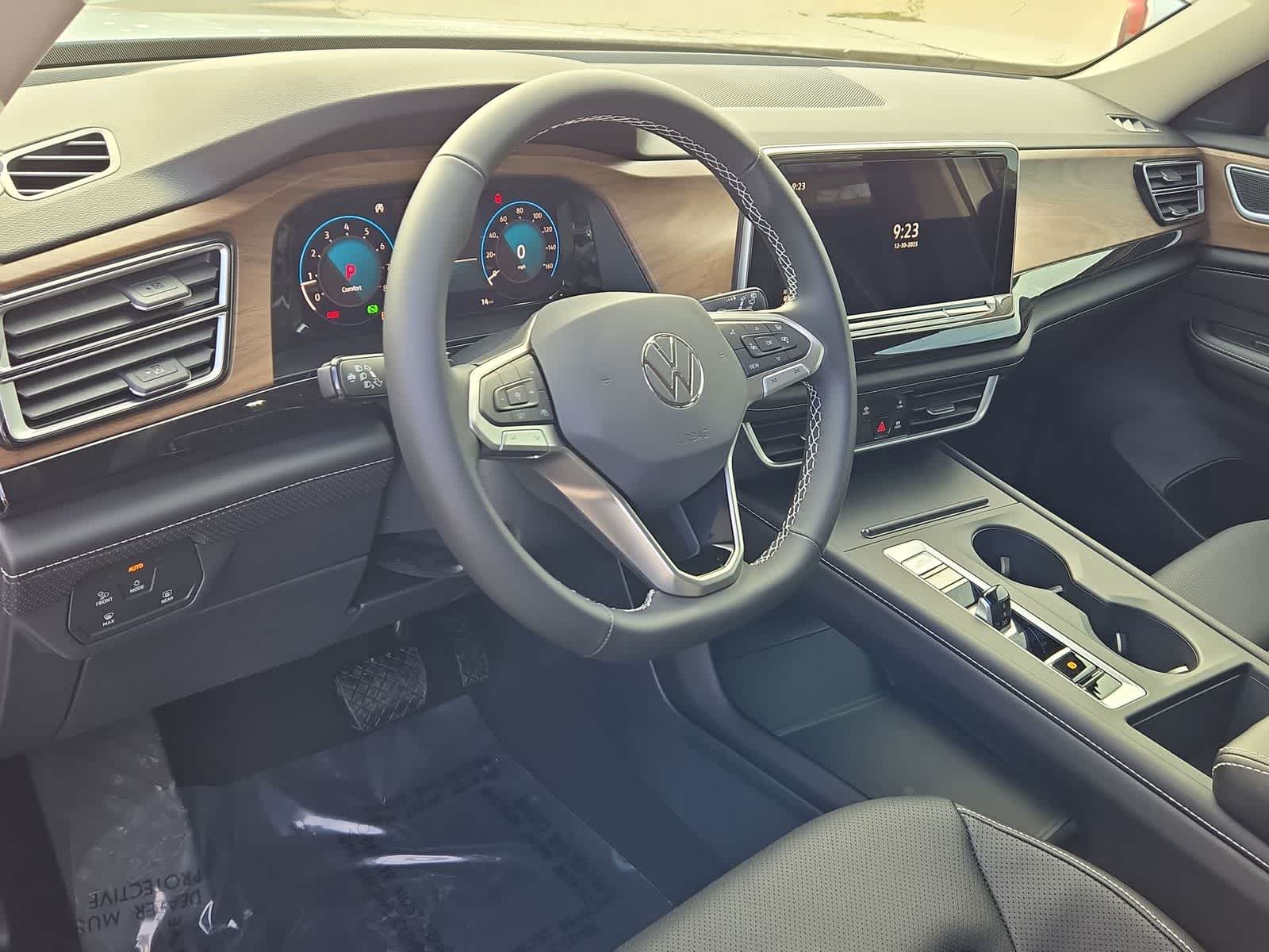 Thumbnail: 2026 Volkswagen Atlas - 10