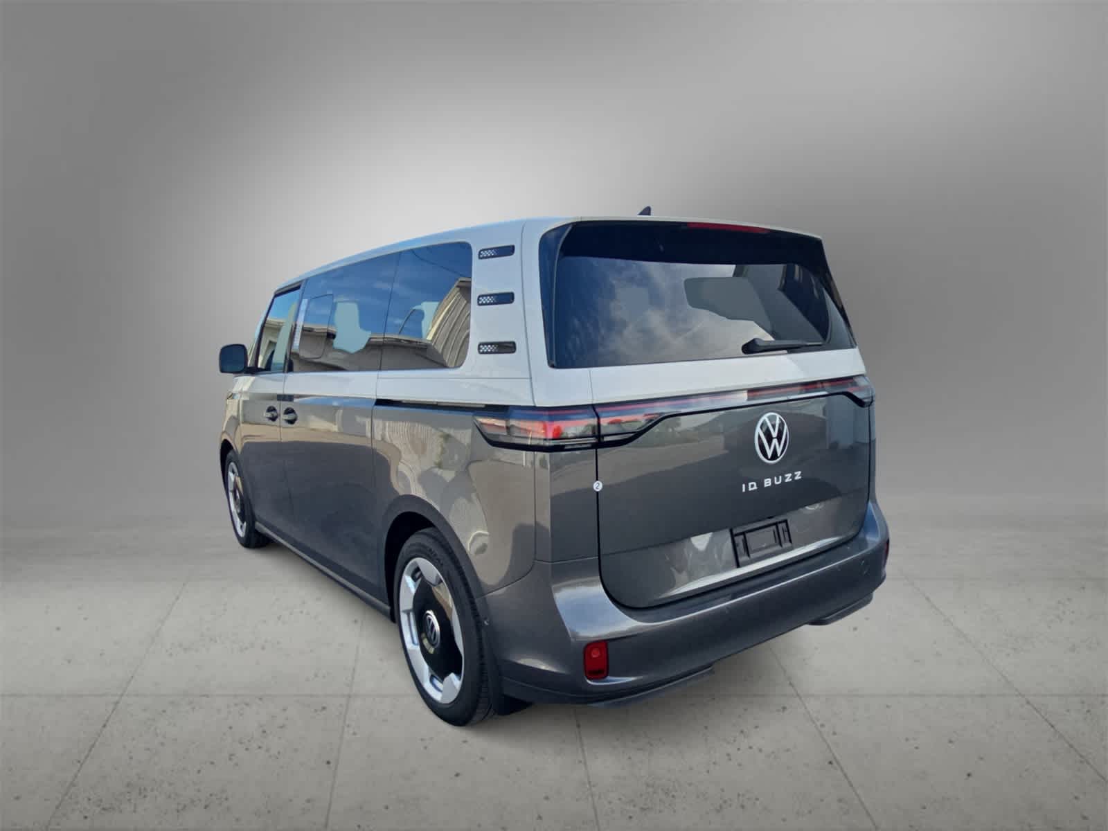 Thumbnail: 2025 Volkswagen ID.Buzz - 6