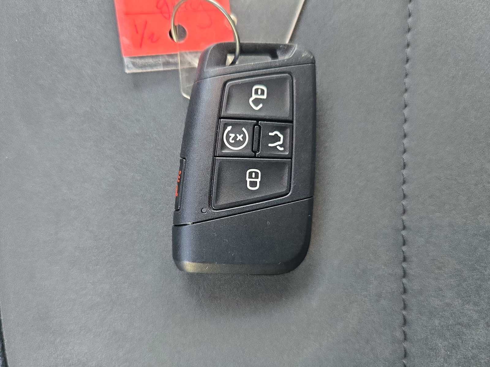 Thumbnail: 2023 Volkswagen Taos - 40