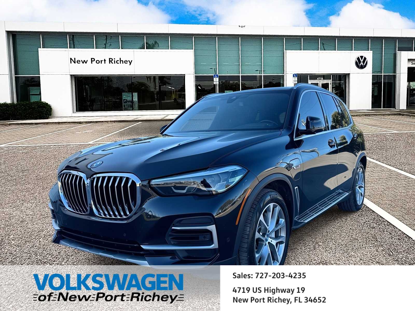 Thumbnail: 2023 BMW X5 - 1