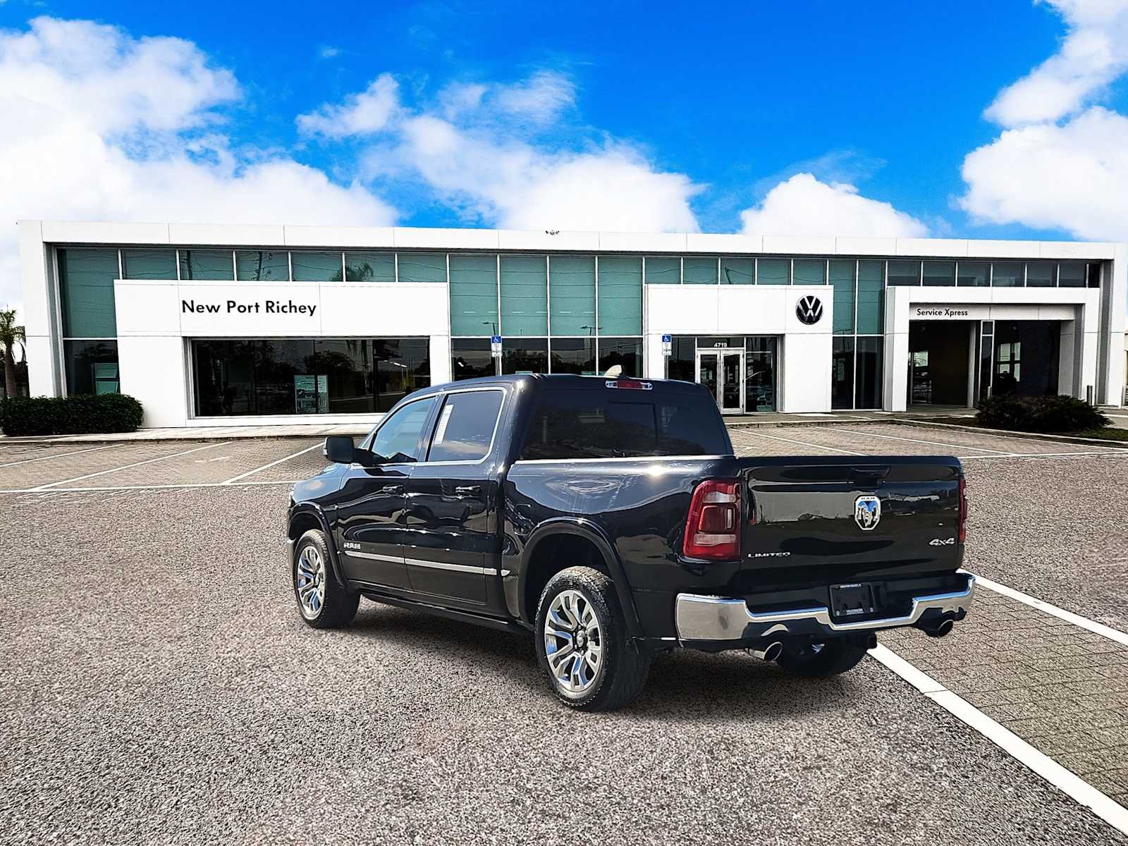 Thumbnail: 2023 RAM 1500 - 6